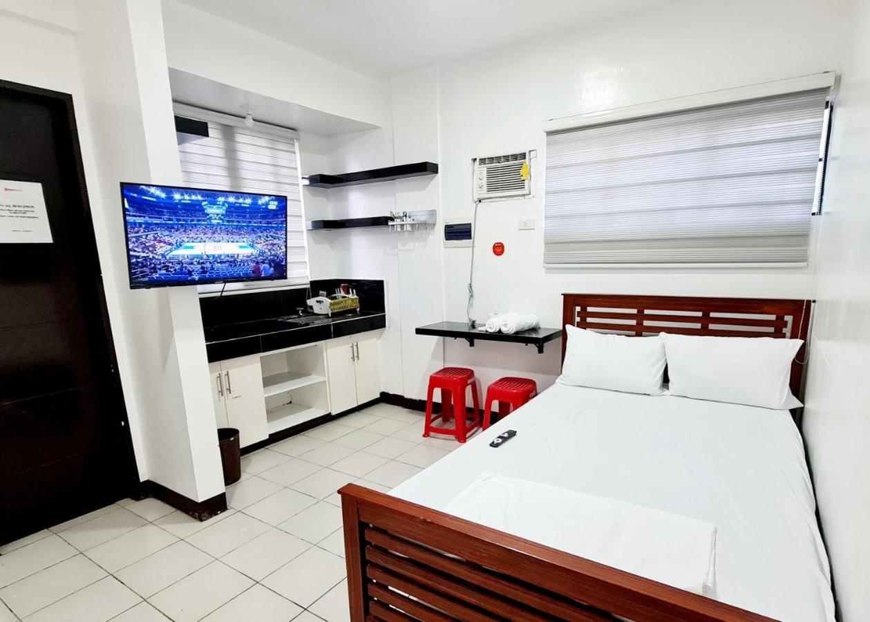 Dasma Lofts Hotel Near Dela Salle Dasma Дасмариняс Екстериор снимка